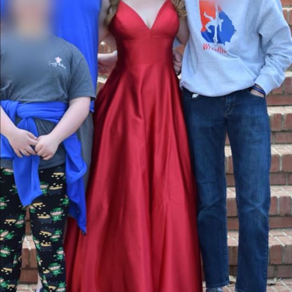 Red prom dress